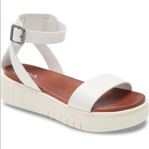 MIA White Platform Sandel